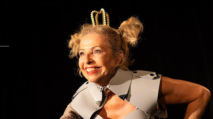 Michaela May in Éric-Emmanuel Schmitts "Oskar und die Dame in Rosa".