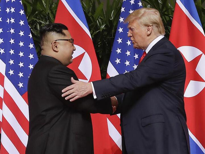US-Präsident Donald Trump und Nordkoreas Machthaber Kim Jong Un im Juni 2018 in Singapur.