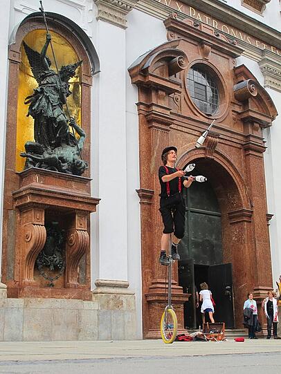 Radl-Künstler in der Innenstadt