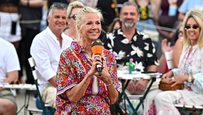 Am 19. Juli feiert Andrea Kiewel im "ZDF-Fernsehgarten" die jährliche Mallorca-Party. Am 19. Juli feiert Andrea Kiewel im "ZDF-Fernsehgarten" die jährliche Mallorca-Party.