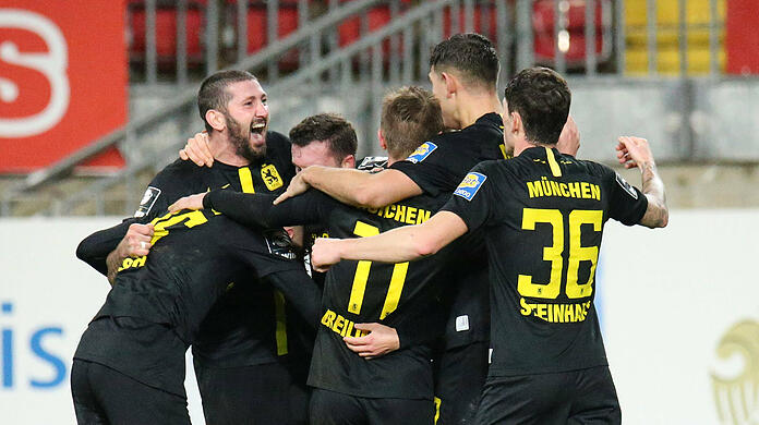 Der TSV 1860 schlägt Kaiserslautern deutlich.