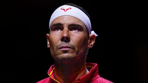 Schon vor der letzten Partie seiner Karriere zeigte Rafael Nadal Emotionen.