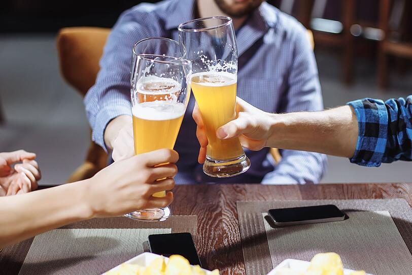 Wie bitte?! Tats&auml;chlich: Auch in alkoholfreiem Bier ist Alkohol enthalten. Durchschnittlich 0,5 Volumenprozent Alkohol versteckt sich im vermeintlich alkoholfreien Getr&auml;nk.