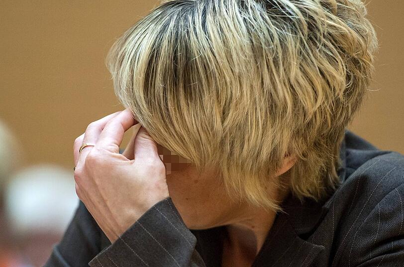 Zehn Jahre Haft wegen Mordversuchs: Martina H. im Gerichtssaal.