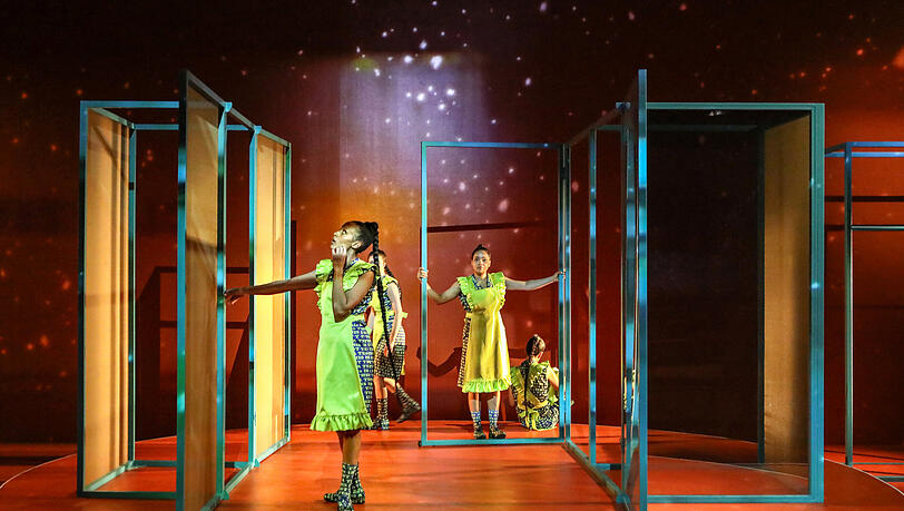 Linda Blümchen, Evelyne Gugolz, Isabell Antonia Höckel, Sabrina Ceesay Linda Blümchen, Evelyne Gugolz, Isabell Antonia Höckel, Sabrina Ceesay