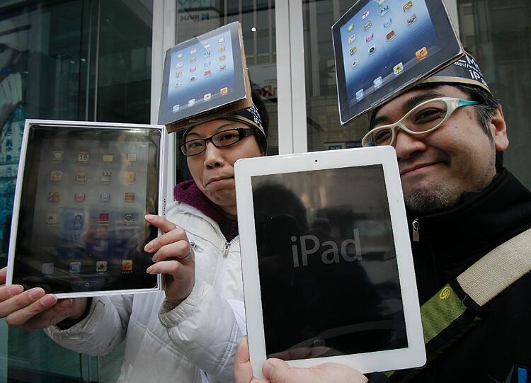 Diese beiden haben es geschafft und ihr iPad bekommen.