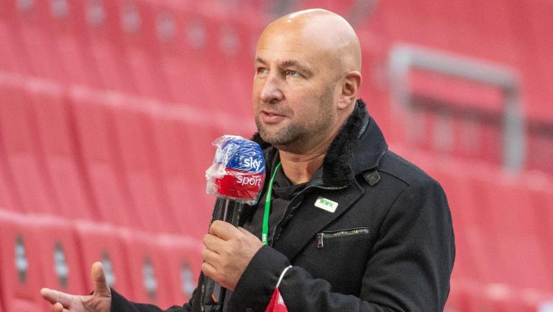Augsburg-Präsident Klaus Hofmann spricht.