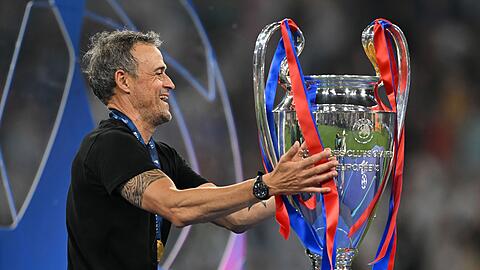 Trainer Luis Enrique wird von Désiré Doué sehr geschätzt.
