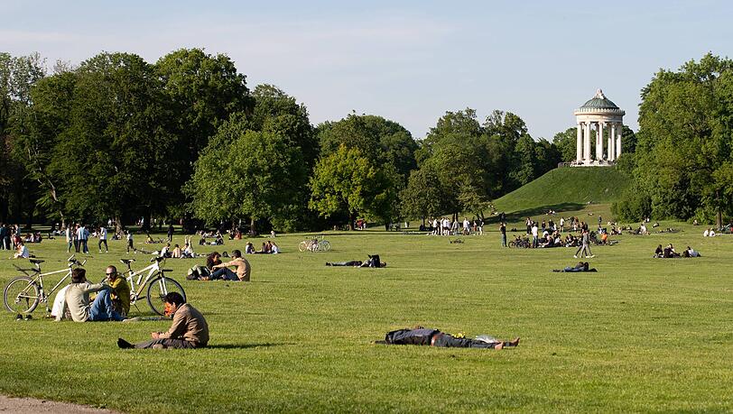 Wie für viele Menschen ist auch für Mariella Ahrens der Englische Garten ein absoluter Lieblingsort in München. Wie für viele Menschen ist auch für Mariella Ahrens der Englische Garten ein absoluter Lieblingsort in München.