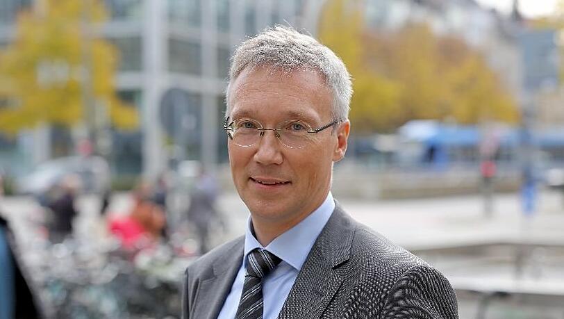 Georg Dunkel. Georg Dunkel.