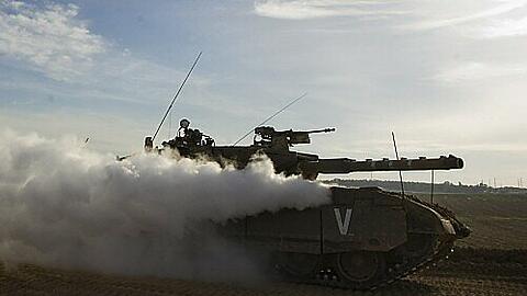Ein israelischer Panzer