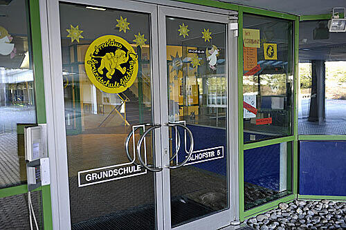 Gilchinger Grundschule: Hier kommen Kinder ab Januar nur mit Fingerabdruck rein