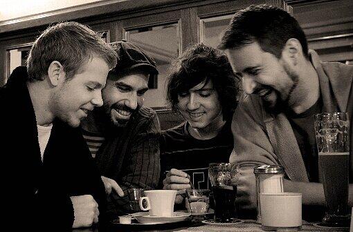 Dynamischer Indie Folk-Pop - das spielen die Stray Colors