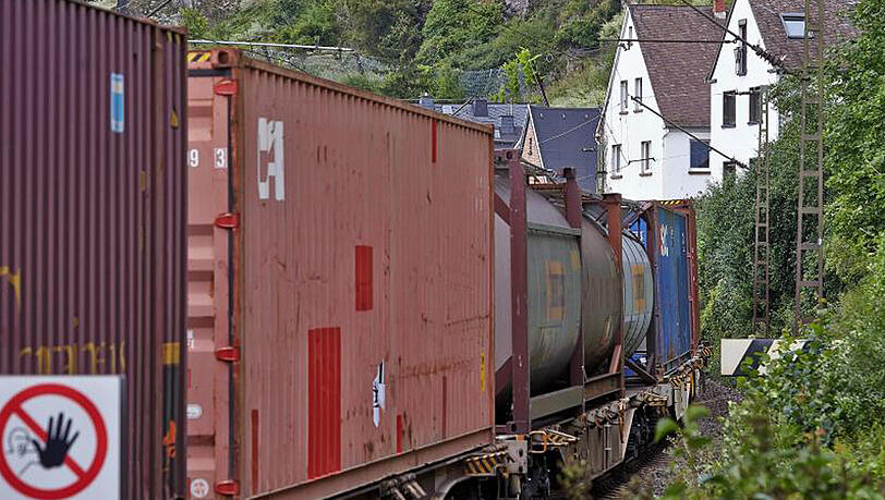 Von Ende 2020 an sollen besonders laute Güterwaggons nicht mehr auf dem deutschen Schienennetz rollen dürfen.