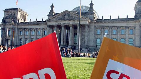 Union und SPD sind laut ARD-Umfrage so schwach wie nie zuvor.