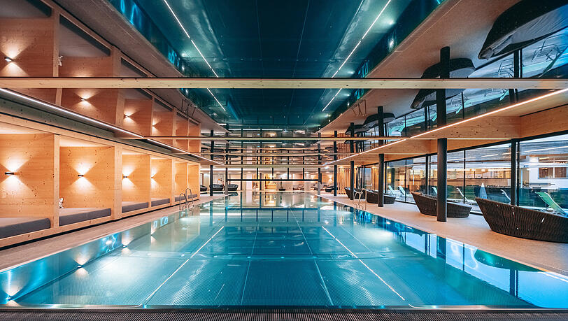 Indoor-Schwimmparadies mit Wohlf&uuml;hlfaktor.