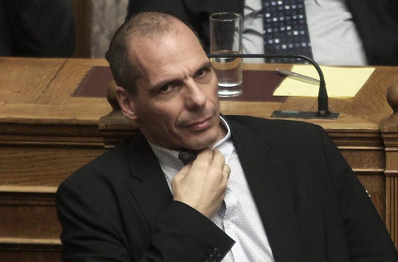 Gianis Varoufakis hat dem IWF die Rückzahlung eines fälligen Kredits von rund 450 Millionen Euro am kommenden Donnerstag zugesagt.