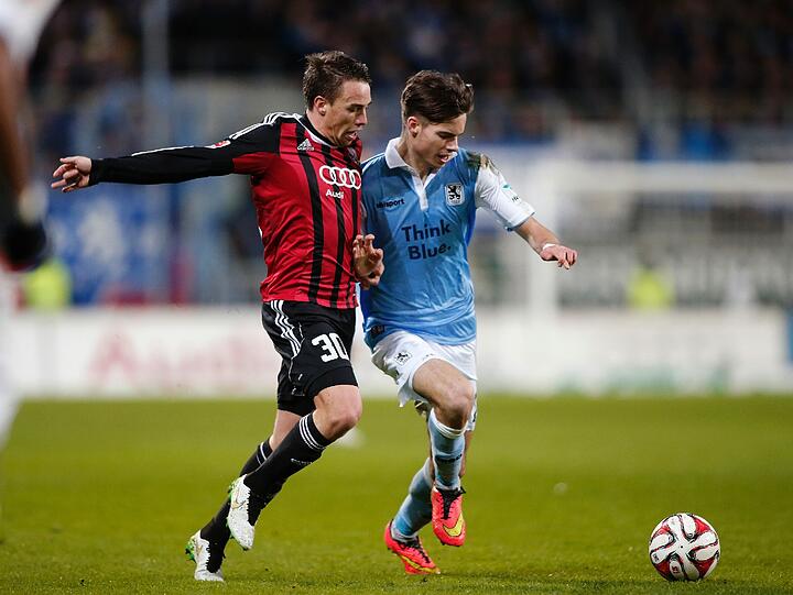 1860 gegen Ingolstadt, hier im März 2015 in der zweiten Bundesliga (1:1), und am 10. November in Fürstenfeldbruck.