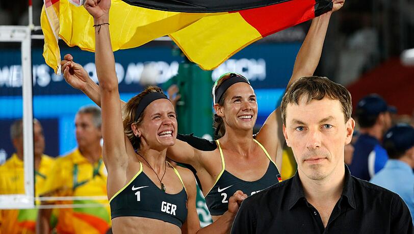 Laura Ludwig (links) und Kira Walkenhorst nach ihrem Olympiasieg im Beachvolleyball in Rio. Volker Isfort kommentiert das Olympia-Aus von ARD und ZDF. Laura Ludwig (links) und Kira Walkenhorst nach ihrem Olympiasieg im Beachvolleyball in Rio. Volker Isfort kommentiert das Olympia-Aus von ARD und ZDF.
