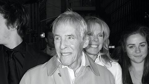 Burt Bacharach an der Seite seiner vierten Ehefrau Jane Hansen.