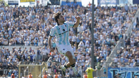 Verwandelte einen direkten Freisto&szlig; zur 1:0-F&uuml;hrung: Tim Danhof.