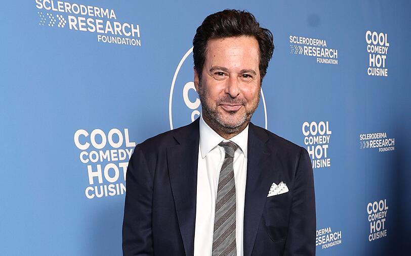Jonathan Silverman hatte mit "Immer Ärger mit Bernie" seinen großen Durchbruch. Nun feiert der US-Schauspieler seinen 60. Geburtstag. Jonathan Silverman hatte mit "Immer Ärger mit Bernie" seinen großen Durchbruch. Nun feiert der US-Schauspieler seinen 60. Geburtstag.