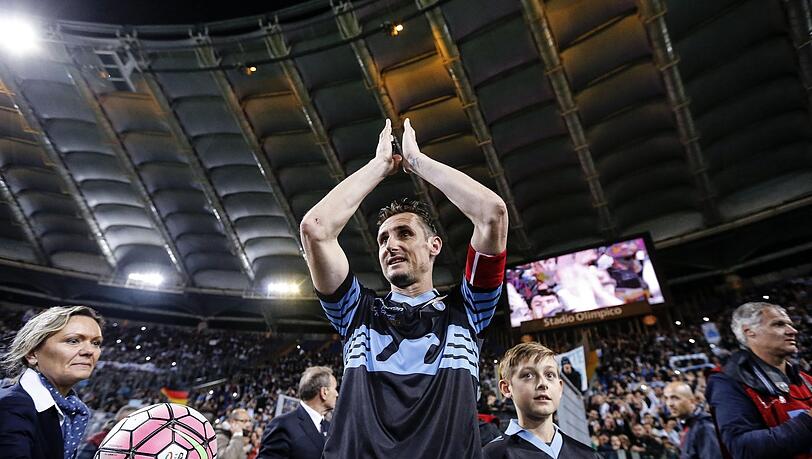 Spielte von 2011 bis 2016 für Lazio: Miroslav Klose, mittlerweile Co-Trainer bei den Bayern-Profis. Spielte von 2011 bis 2016 für Lazio: Miroslav Klose, mittlerweile Co-Trainer bei den Bayern-Profis.