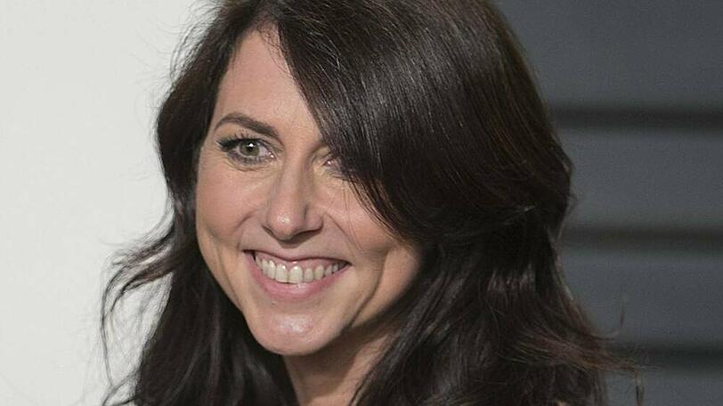 MacKenzie Scott versprach rund die Hälfte ihres Vermögens im Laufe ihres Lebens zu spenden.
