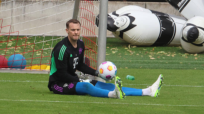 Manuel Neuer könnte noch im August ins Bayern-Tor zurückkehren.