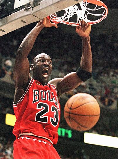Michael Jordan ist einer bekanntesten Sportler und erhielt als Basketball-Profi zahlreiche Auszeichnungen.