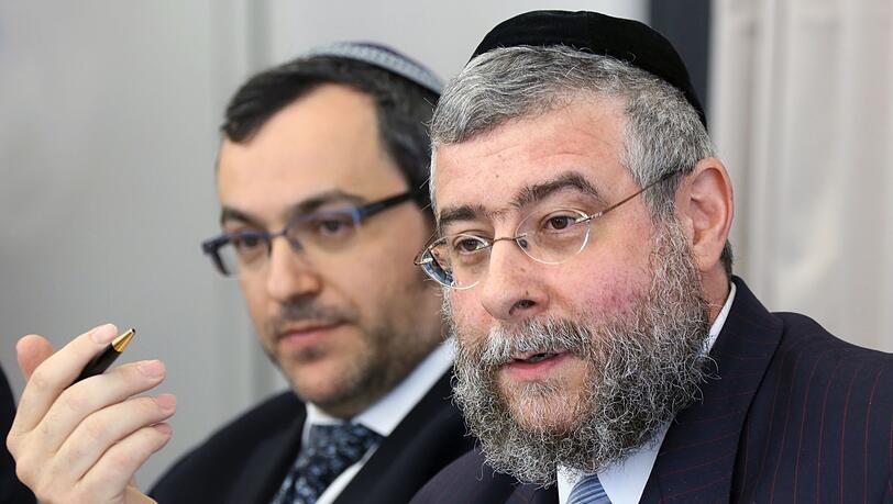 Der Präsident der Europäischen Rabbinerkonferenz, Pinchas Goldschmidt (rechts).