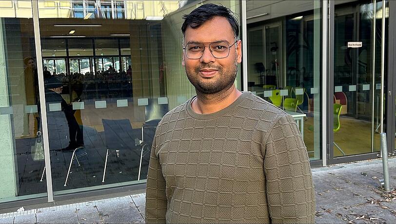 Rahul kam mit seiner Familie  im Gymnasium Moosach während der Bomebentschürfung unter.