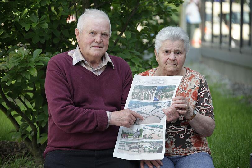 &bdquo;Der erste Stock ist auf alle Fälle weg&ldquo;, sagt sie unter Tränen