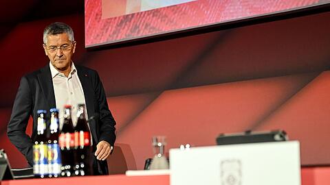 Bayern-Pr&auml;sident Hainer w&uuml;nscht sich Ma&szlig;nahmen zur Deckelung von Spieler-Geh&auml;ltern. (Archivbild)