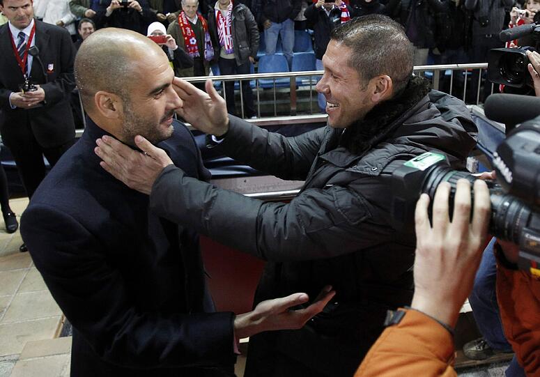 Zwei, die unterschiedlicher kaum sein könnten: Bayern-Trainer Pep Guardiola (l.) und Atlético-Coach Diego Simeone.
