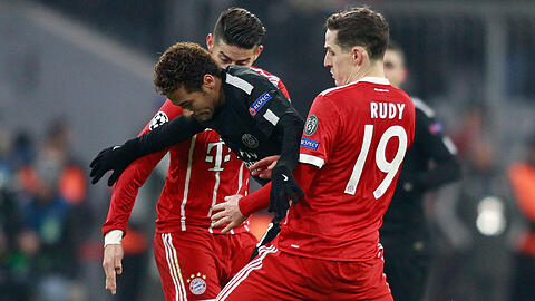 5. Dezember 2017: Im Gruppen-Heimspiel der Champions League besiegte der FC Bayern - hier mit Sebastian Rudy (vorne) und James Rordríguez - Paris St. Germain mit Superstar Neymar 3:1.