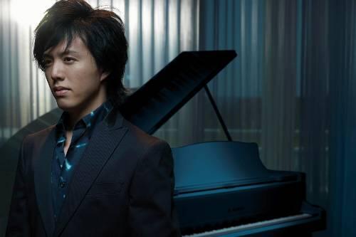 In seiner Heimat China wird der schüchterne Yundi Li wie ein Pop-Star gefeiert, seit der Ausnahme-Pianist 2000 im Alter von 18 Jahren als bisher jüngster Preisträger den Chopin-Wettbewerb in Warschau gewann.