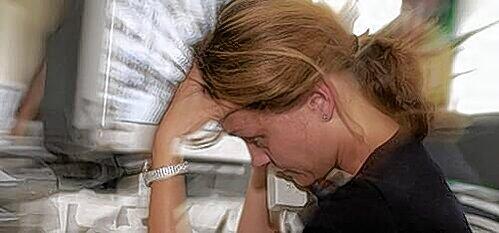 Stressfrei ins neue Jahr - das wünschen sich rund 40 Prozent der Berufstätigen. Dafür müssen sie allerdings zunächst umdenken.