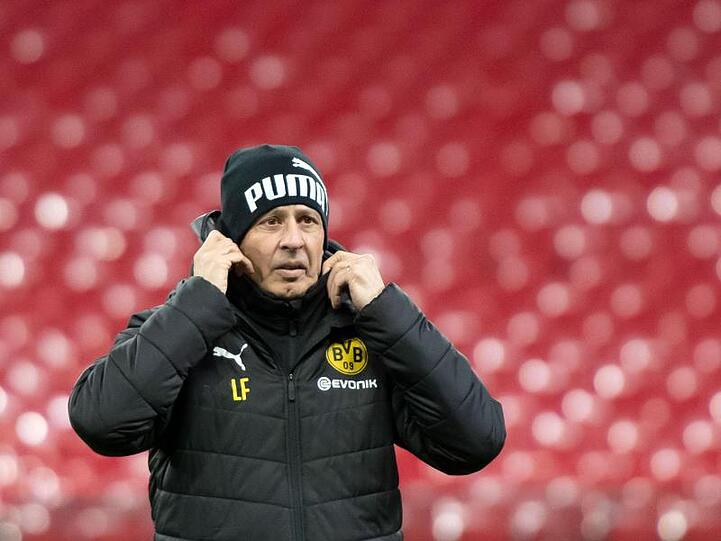 Hat im Spiel bei Tottenham mit Personalsorgen zu kämpfen: BVB-Coach Lucien Favre.