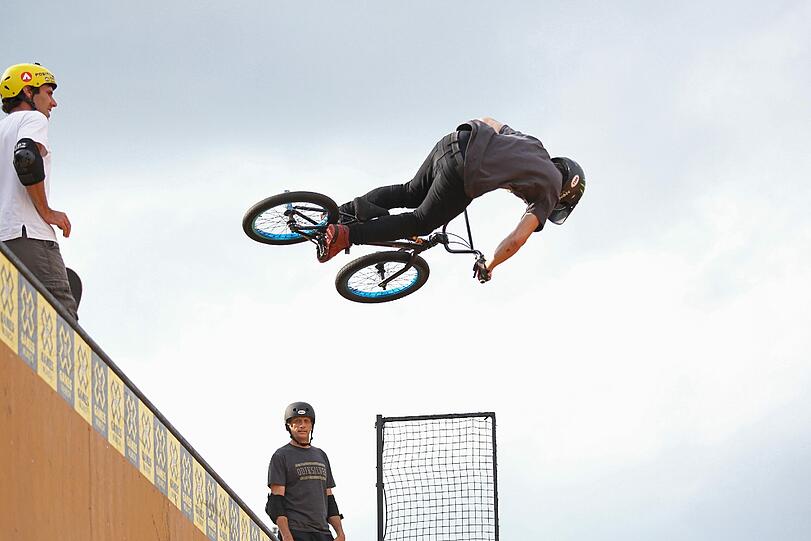 Verrückte Tricks und aberwitzige Flugeinlagen. Die spektakulärsten Bilder von den X-Games 2013 zum Durchklicken.