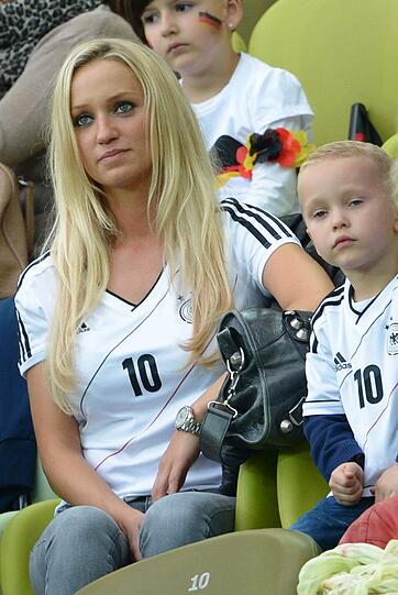 Deutschland: Vor kurzem sind Monika und Lukas Podolski zum zweiten Mal Eltern geworden. Seit 2011 sind sie verheiratet.