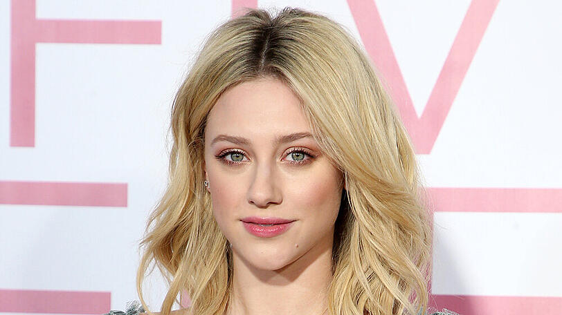 "Riverdale"-Star Lili Reinhart bezeichnet sich selbst als bodenständig.
