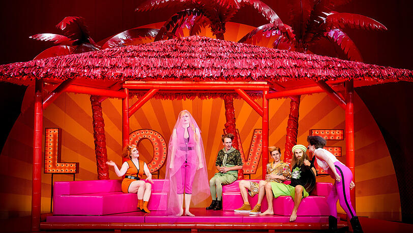 Shakespeares Kom&ouml;die "Was ihr wollt" im Volkstheater in M&uuml;nchen: Eine Pause von der Welt da drau&szlig;en