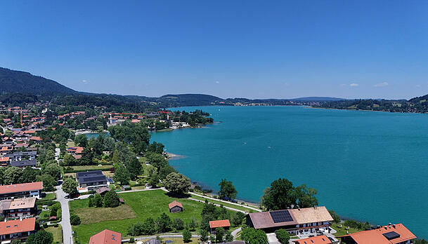 Ein beliebtes Ausflugsziel im Sommer: der Tegernsee. Ein beliebtes Ausflugsziel im Sommer: der Tegernsee.