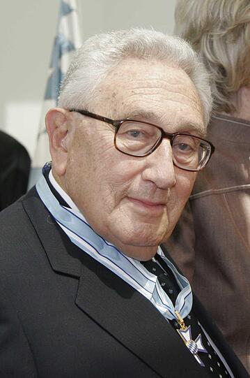 2006: Henry Kissinger mit dem Bayerischen Verdienstorden.