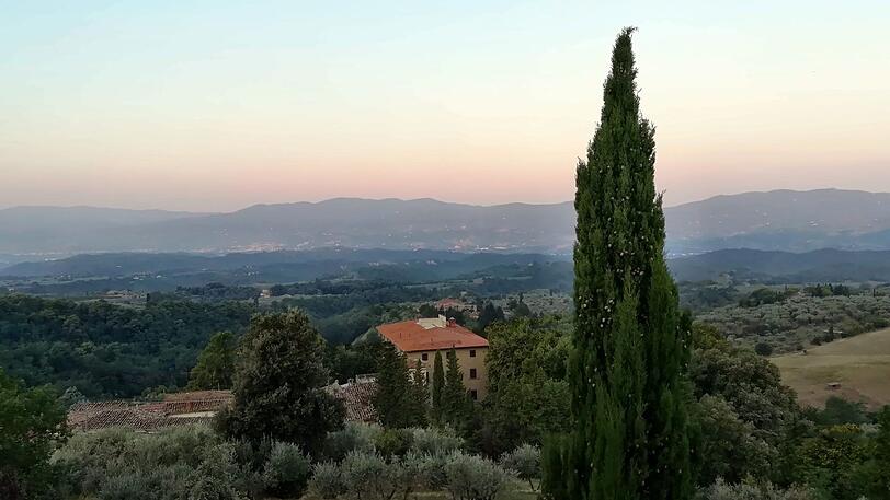 Blick aus dem Fenster des Podere aufs Arnotal.