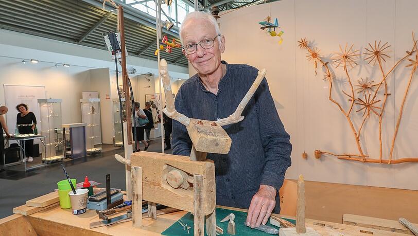 Robert Race entwirft besondere Figuren. Robert Race entwirft besondere Figuren.