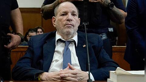 Harvey Weinstein befindet sich aktuell nicht im Gefängnis, sondern in einem New Yorker Krankenhaus.