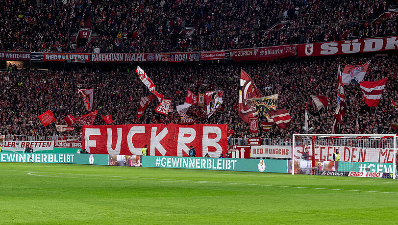 Wenn es um Kommentare auf Reddit geht, greifen die Bayernfans auch schon gerne mal auf Schimpfw&ouml;rter zur&uuml;ck. (Symbolbild)