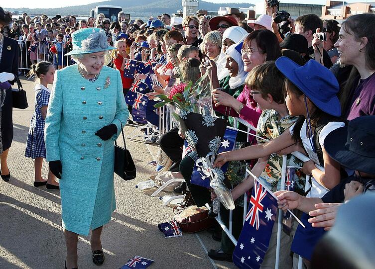 Die Bilder vom Besuch der Queen in Australien